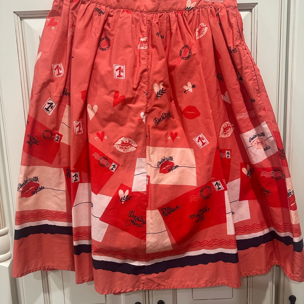 Women’s ModCloth Love Letters skirt